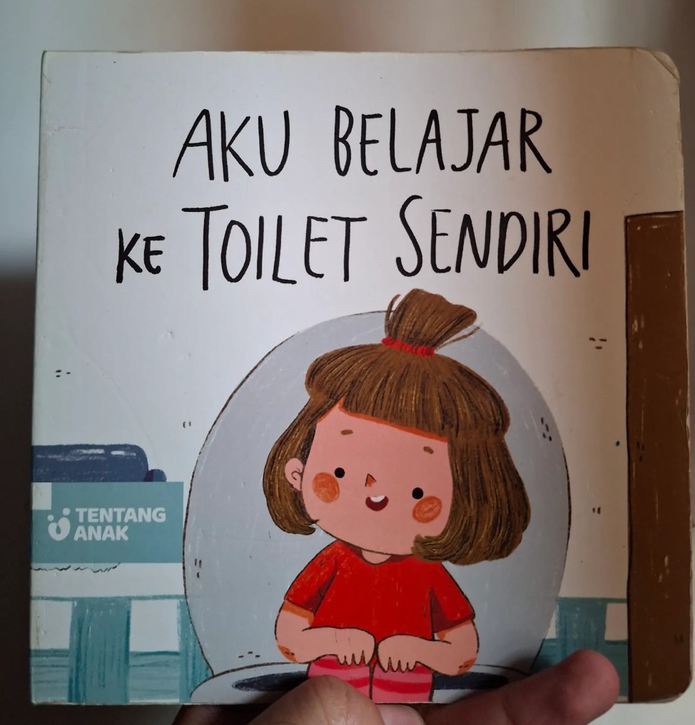 Cover Aku Belajar ke Toilet Sendiri